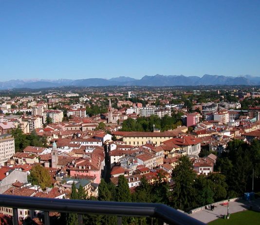 Mercato immobiliare Udine: prezzi in discesa, aumento i canoni di locazione