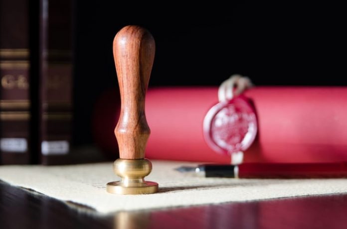 Compravendita immobiliare senza notaio: in cosa consiste esattamente! Donazione senza notaio
