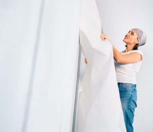 come togliere la carta da parati velocemente