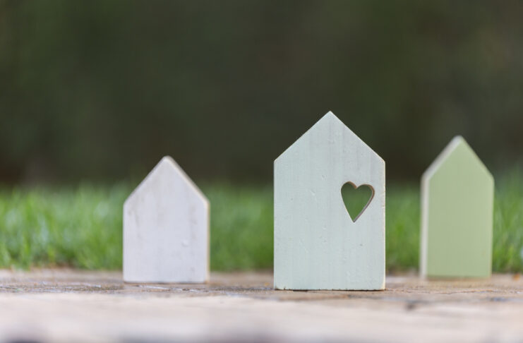 Italiani Innamorati del Mattone e Prudenti!